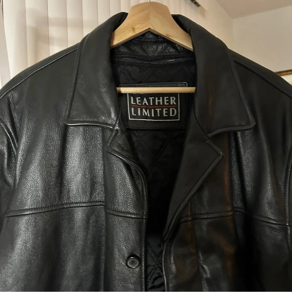 Men’s Vegan Leather Coat Size XL– Luxe and Fire - Picture 7 of 8